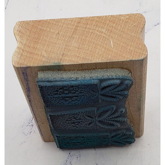 Stampendous Lots of Dots Gift Packages Presents Wood Mounted Rubber Stamp - Picture 3 of 7